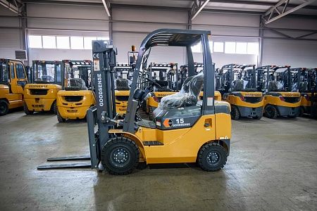  Дизельный погрузчик GOODSENSE FD15 1,5т 3,0м Xinchai Арт 716961 низкие цены 